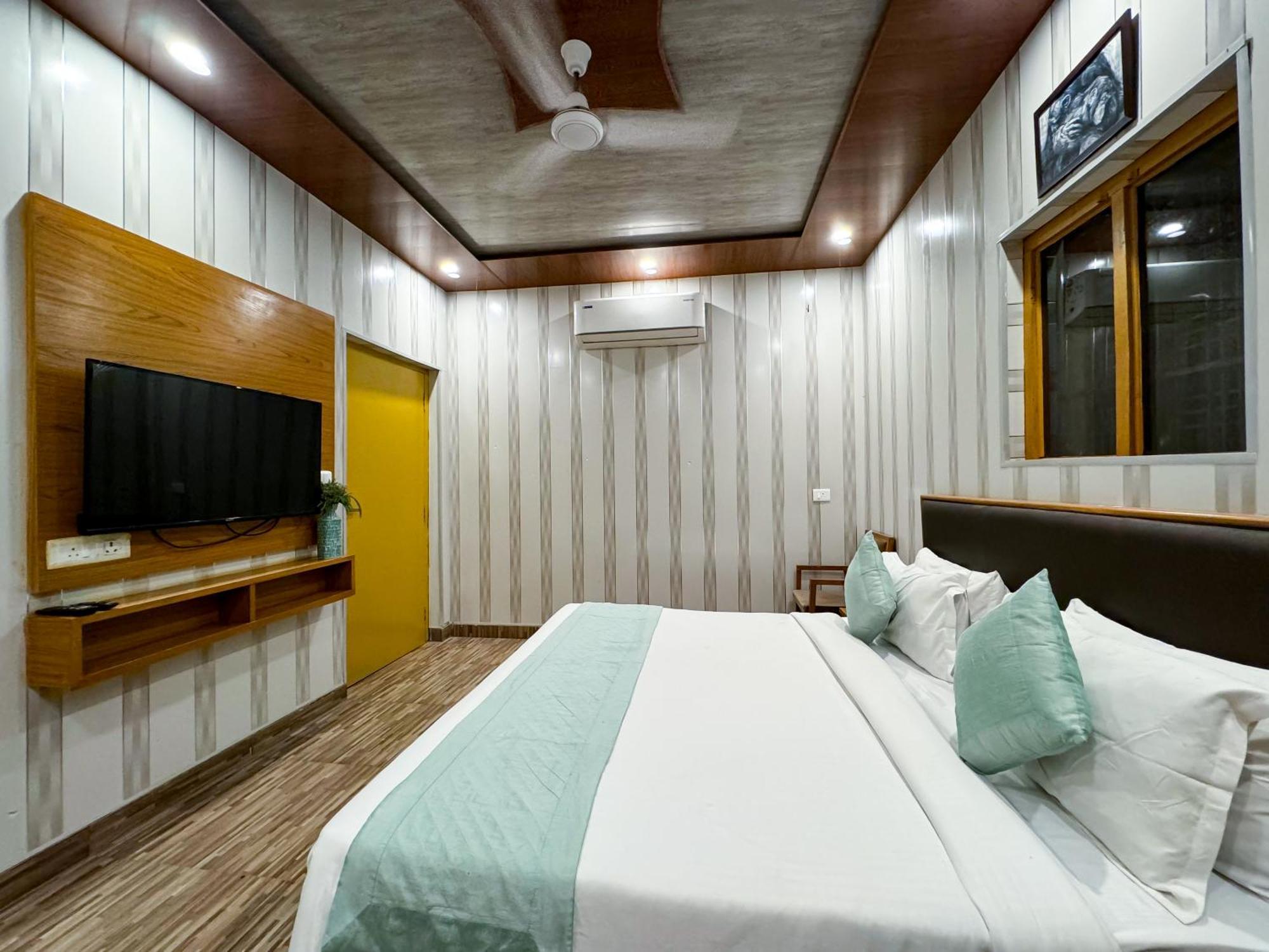 The White Oak Corbett Spa & Resort Ramnagar  Esterno foto
