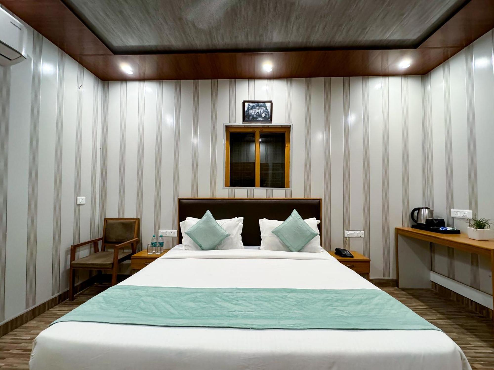 The White Oak Corbett Spa & Resort Ramnagar  Esterno foto