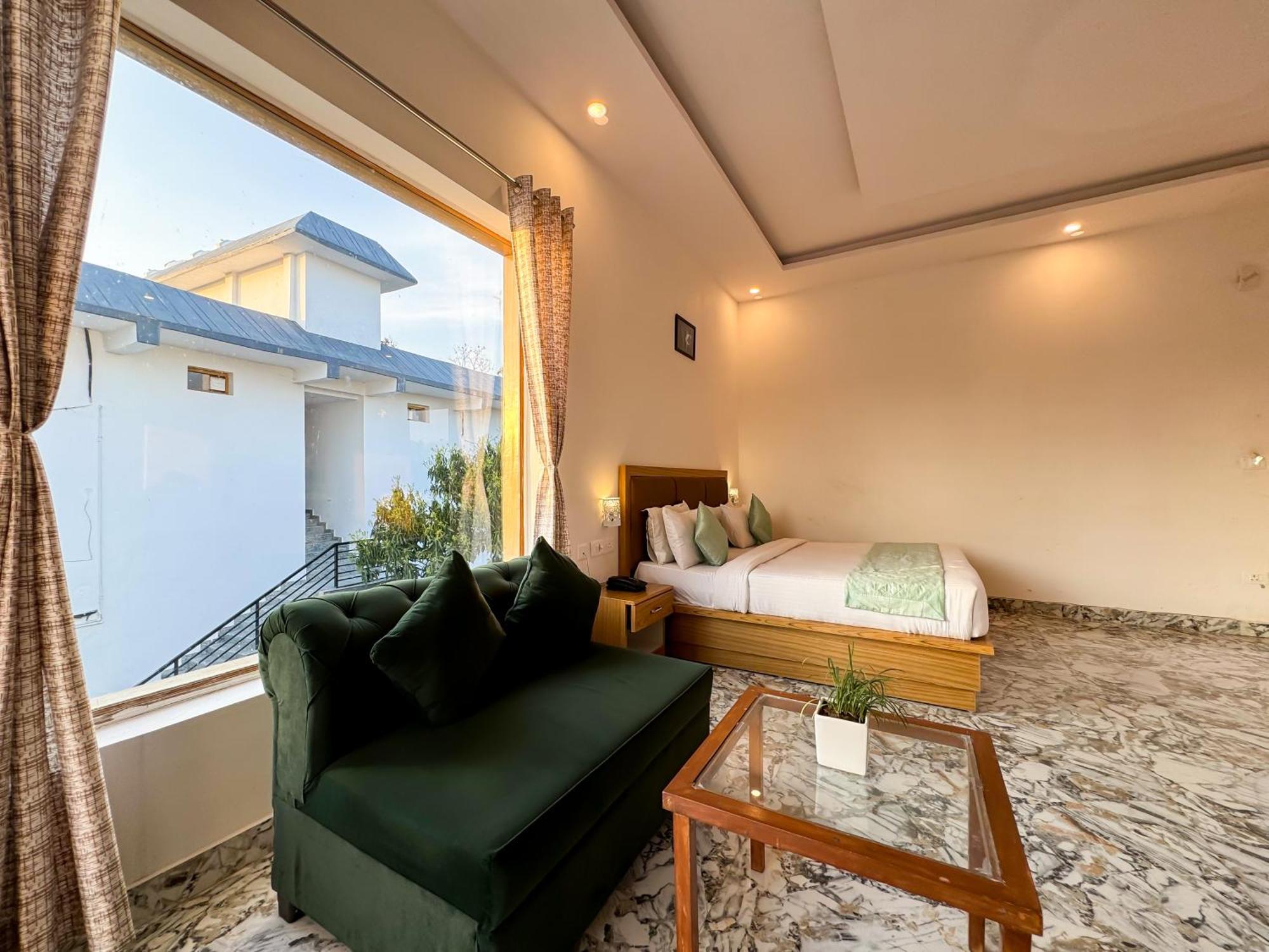 The White Oak Corbett Spa & Resort Ramnagar  Esterno foto