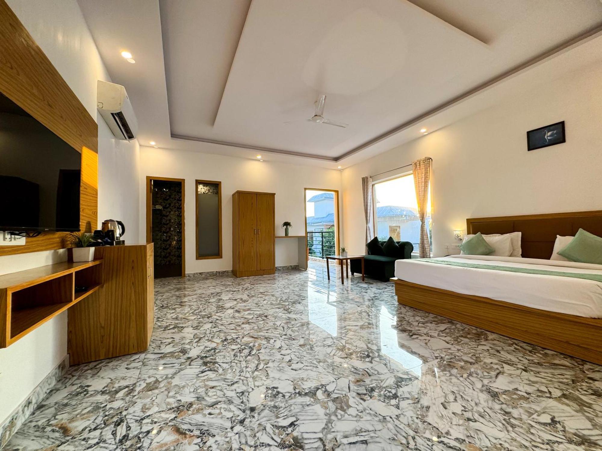The White Oak Corbett Spa & Resort Ramnagar  Esterno foto