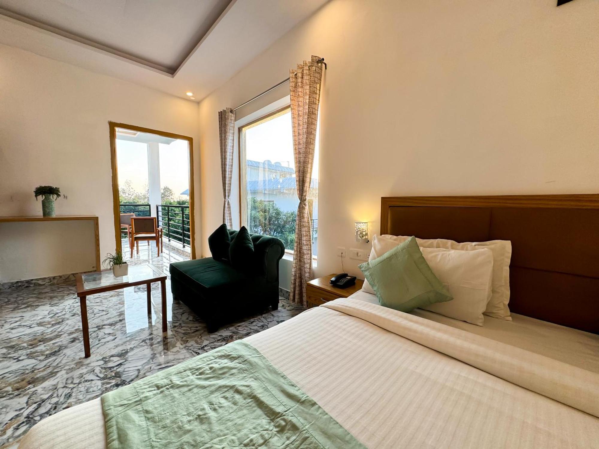 The White Oak Corbett Spa & Resort Ramnagar  Esterno foto