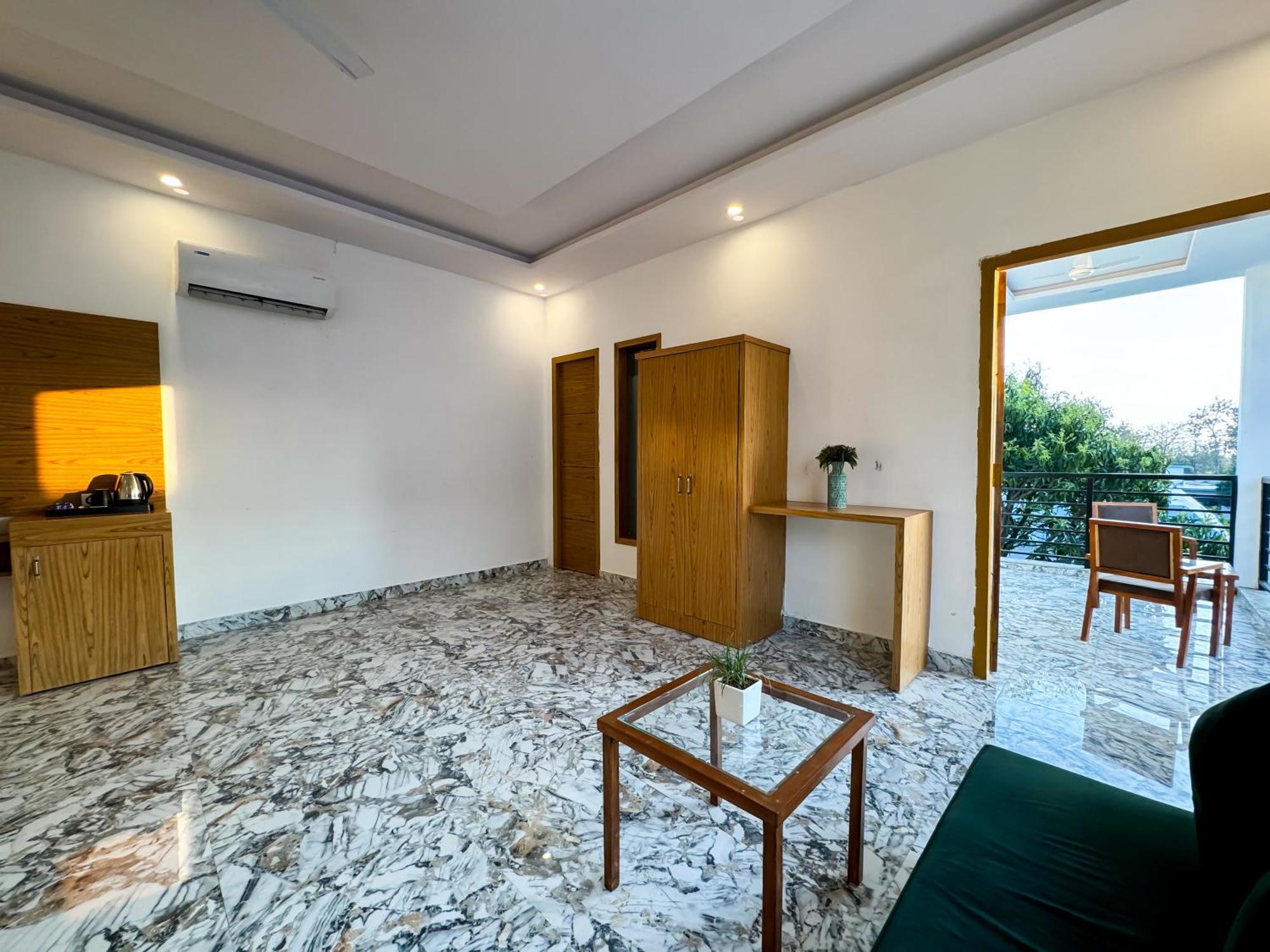 The White Oak Corbett Spa & Resort Ramnagar  Esterno foto