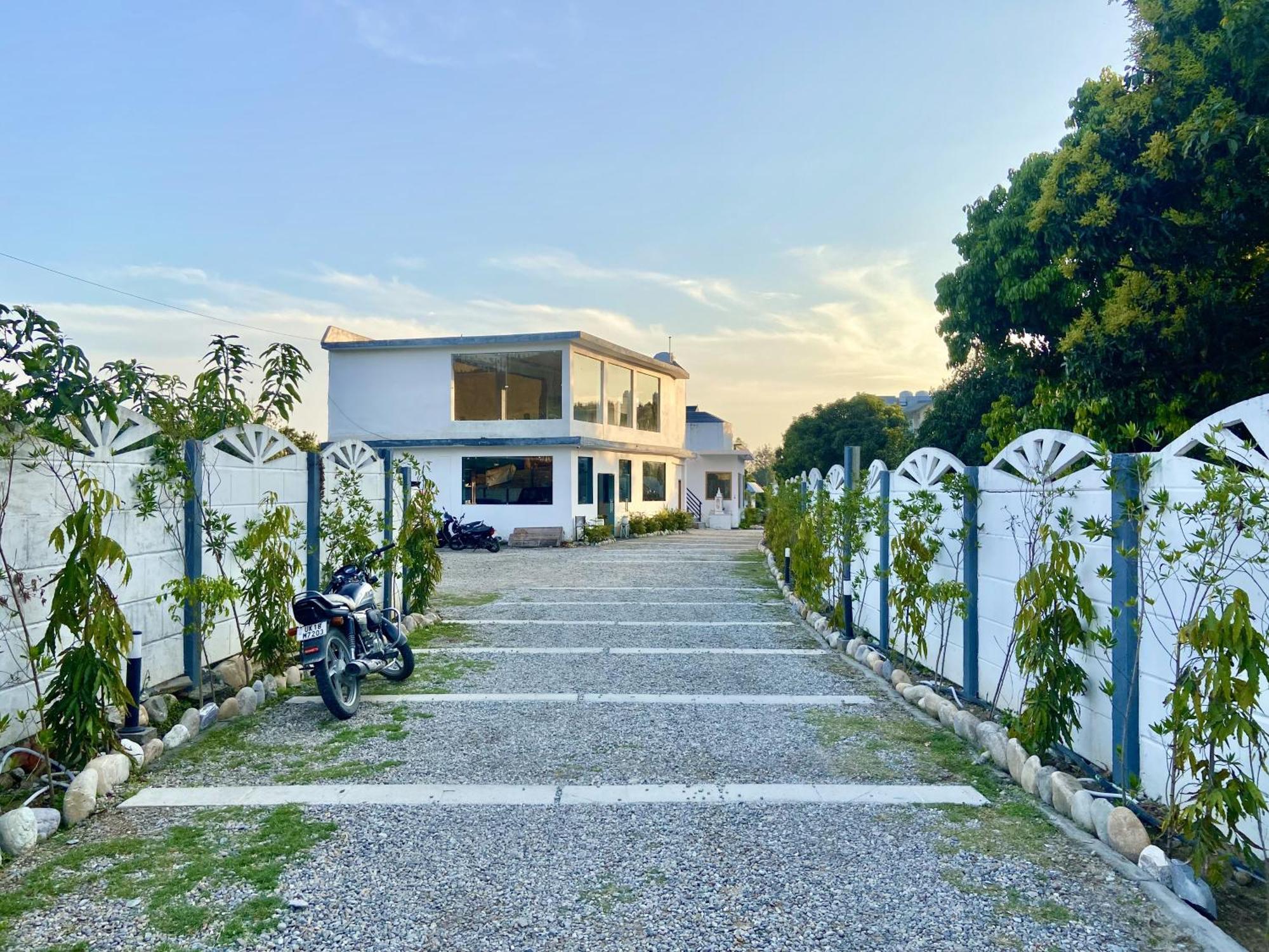 The White Oak Corbett Spa & Resort Ramnagar  Esterno foto