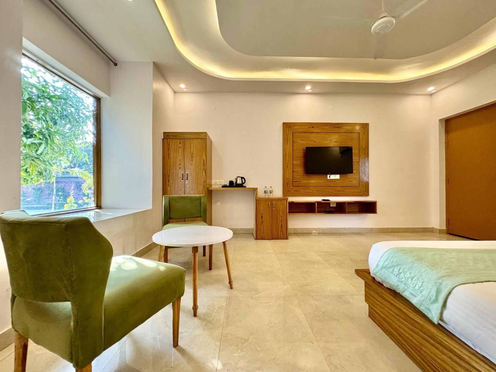 The White Oak Corbett Spa & Resort Ramnagar  Esterno foto